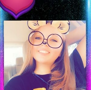 Meet your Posher, Nina